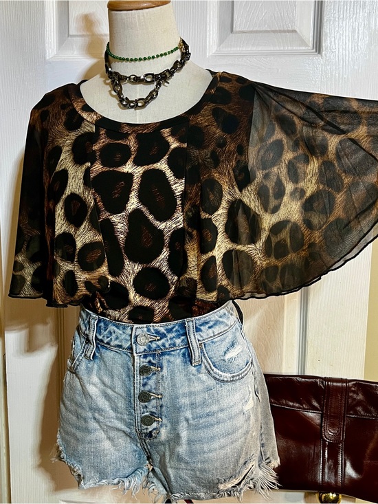 Adele & May Tops - Adele&May Wms Animal Print Sheer Butterfly Flutter Overlay Boho Artsy Top S